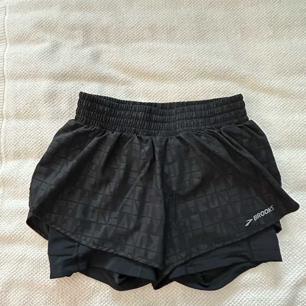 Brooks Chaser 5 inch 2 in 1 Running Shorts